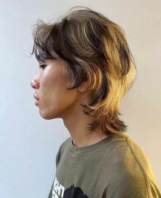 Corte Wolf en Capas para Hombres
